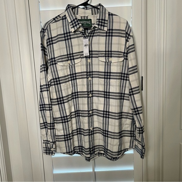 American Eagle Outfitters NWT Navy & Cream button down Flannel with pockets sz L - Picture 11 of 11